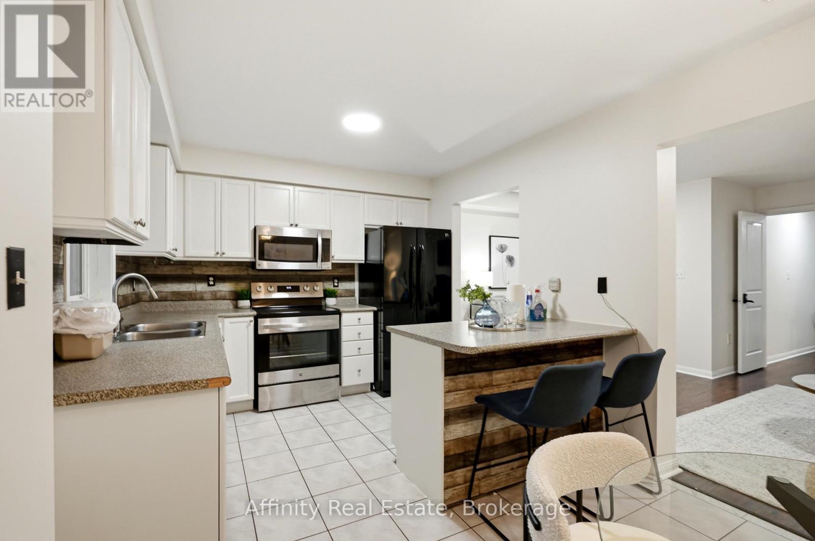 164 Panton Trail, Milton, ON photo 13