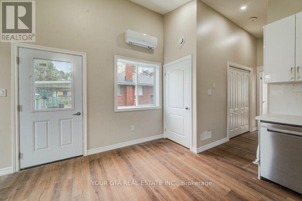 102 Massey Avenue, Kitchener, ON photo 28