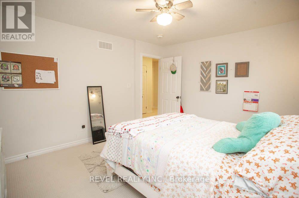 217 WOODWAY TRAIL - 17