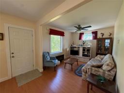222 1st Avenue, Mccreary, MB R0J1B0 Photo 17
