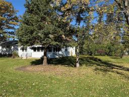 222 1st Avenue, Mccreary, MB R0J1B0 Photo 32