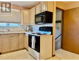 508 Cambrian Crescent, Thunder Bay, ON P7C5B9 Photo 15