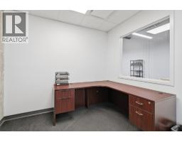 804 Laval Crescent Unit# 1, Kamloops, BC V2C5P3 Photo 28