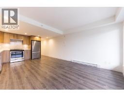 403 1365 Pemberton Avenue, Squamish, BC V8B1B7 Photo 8