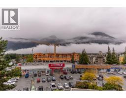403 1365 Pemberton Avenue, Squamish, BC V8B1B7 Photo 24