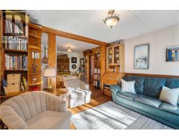 681 Turner Rd, Parksville, BC V9P1T7 Photo 18