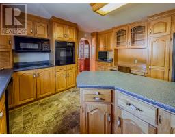 2 Millers Avenue thumbnail 11