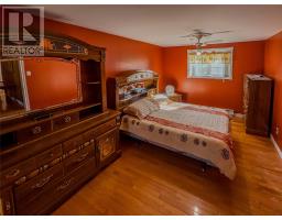 2 Millers Avenue thumbnail 15