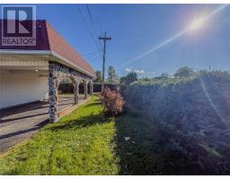 2 Millers Avenue thumbnail 31