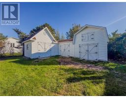 2 Millers Avenue thumbnail 38