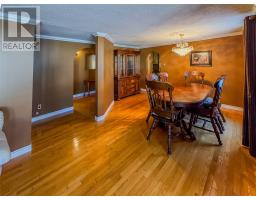 2 Millers Avenue thumbnail 8