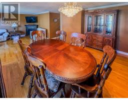 2 Millers Avenue thumbnail 9