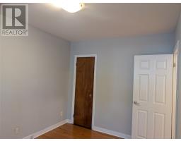 32 Dundas Street thumbnail 14
