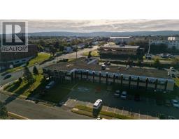Unit 202 - 1 Crosbie Place thumbnail 2