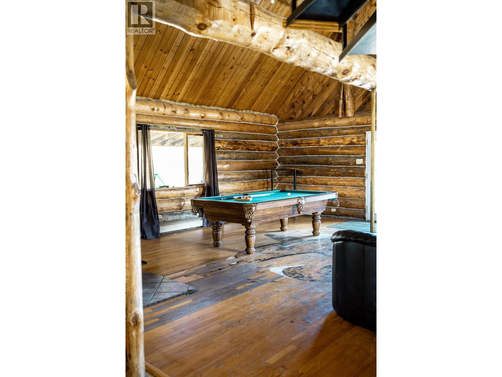 4565 HOLMES ROAD - 8
