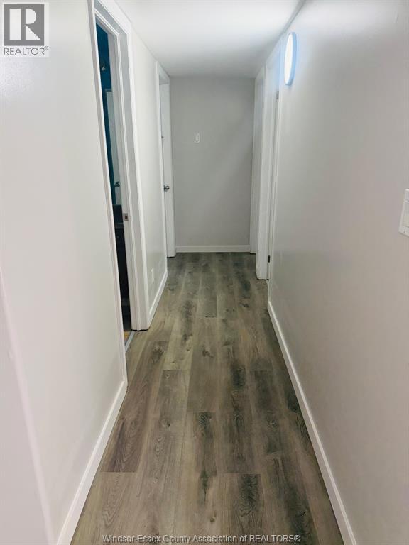 211 BRANTON Unit# LOWER, Lakeshore — photo 5