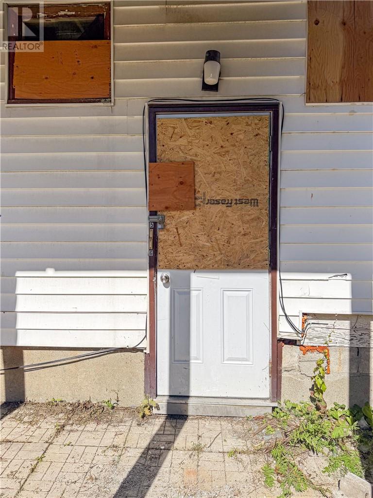 287 Charette Street - Image 24