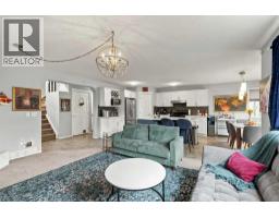 27 Chapman Close SE - photo 10