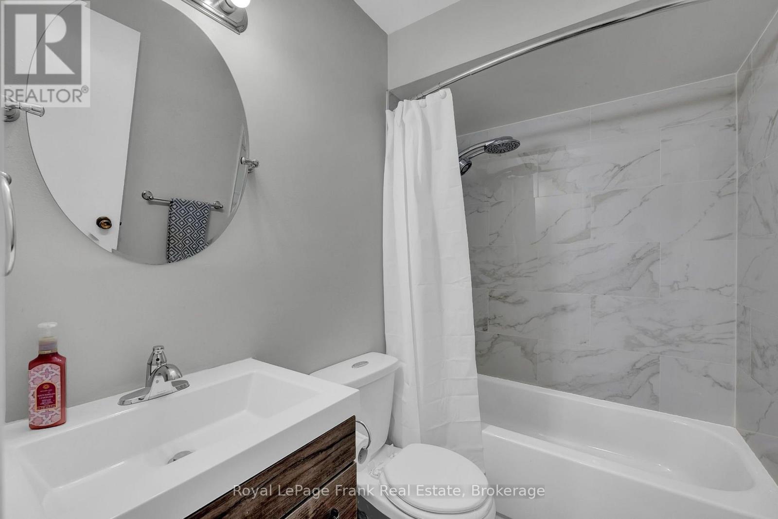 634 Down Crescent, Oshawa, ON photo 34