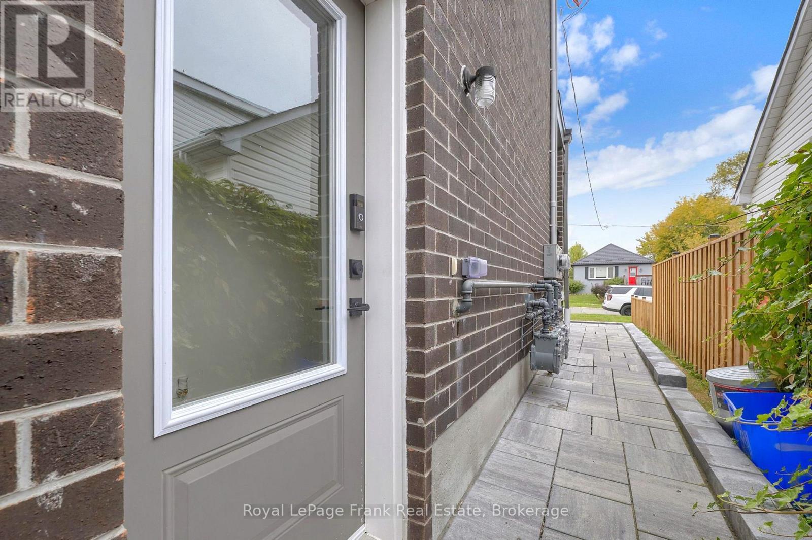 321 ANDERSON AVENUE - 3