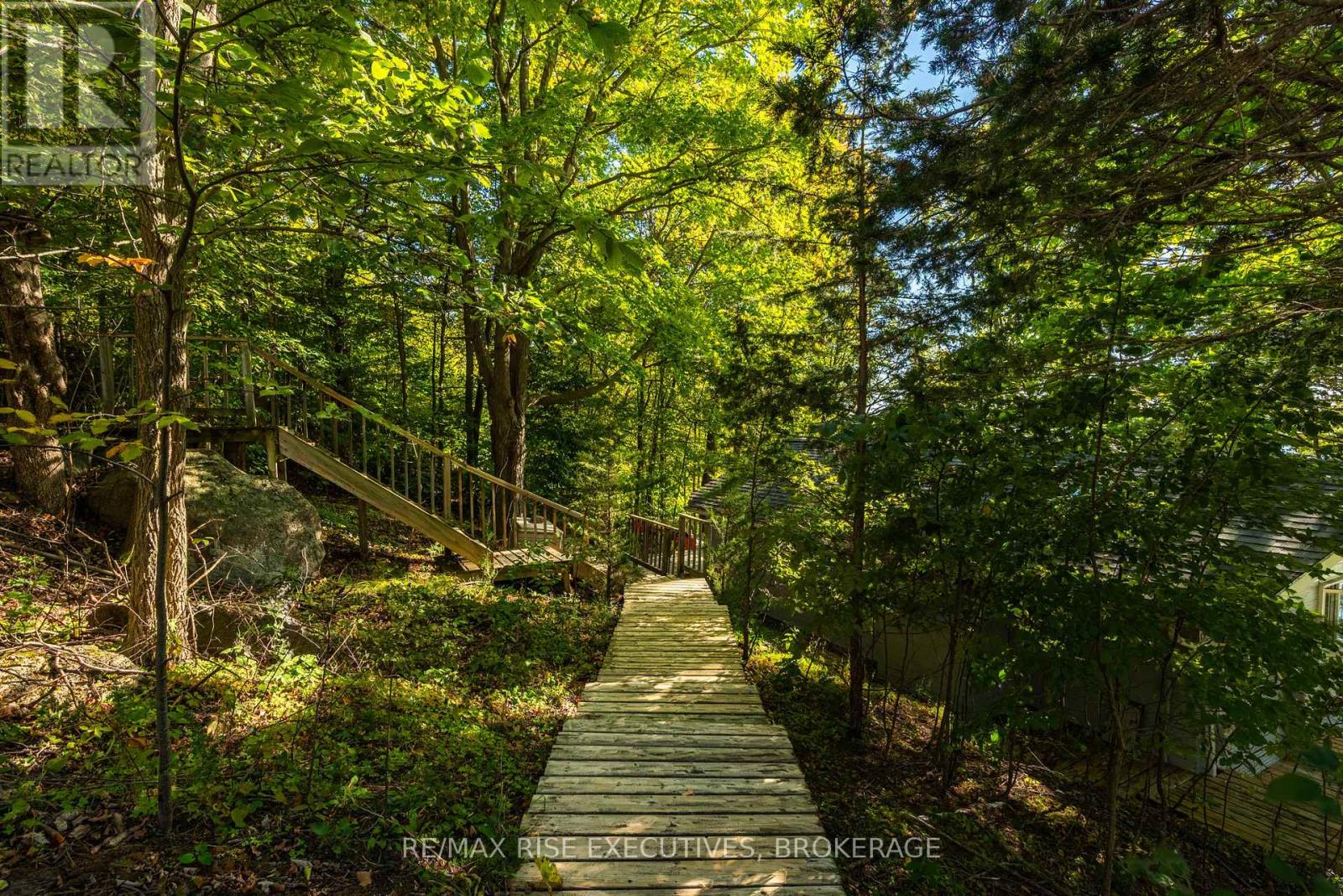 62 APPLE JACK LANE - Image 32