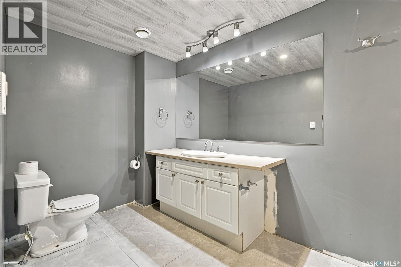 927 Coppermine WAY - Image 38