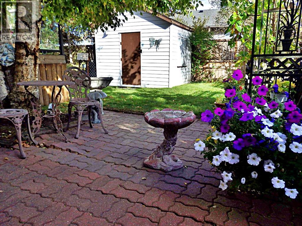 5243 66 Street - 3
