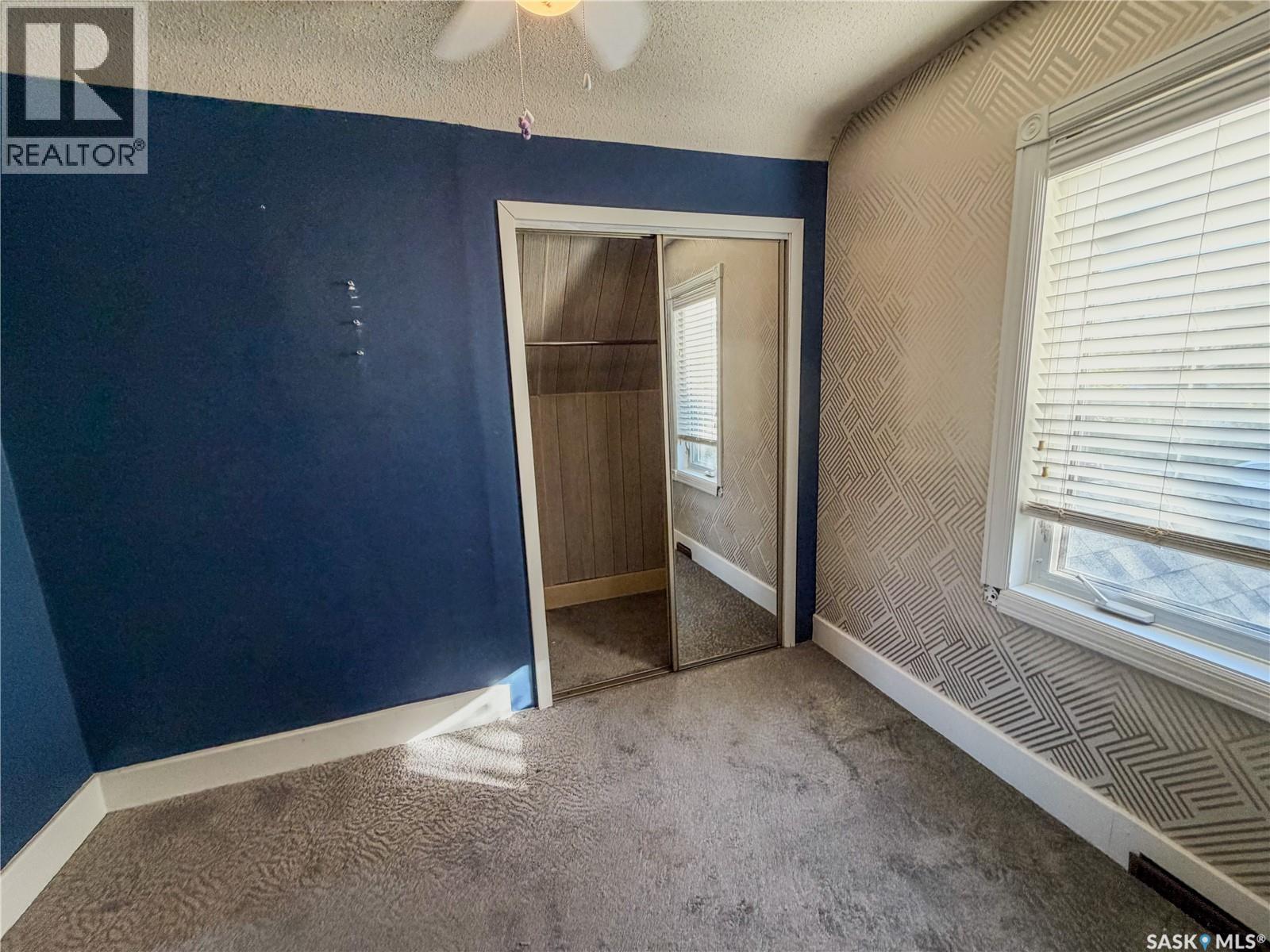 118 5th AVENUE W - Image 28
