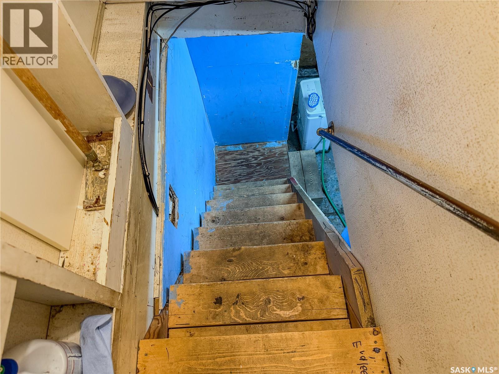 118 5th AVENUE W - 31