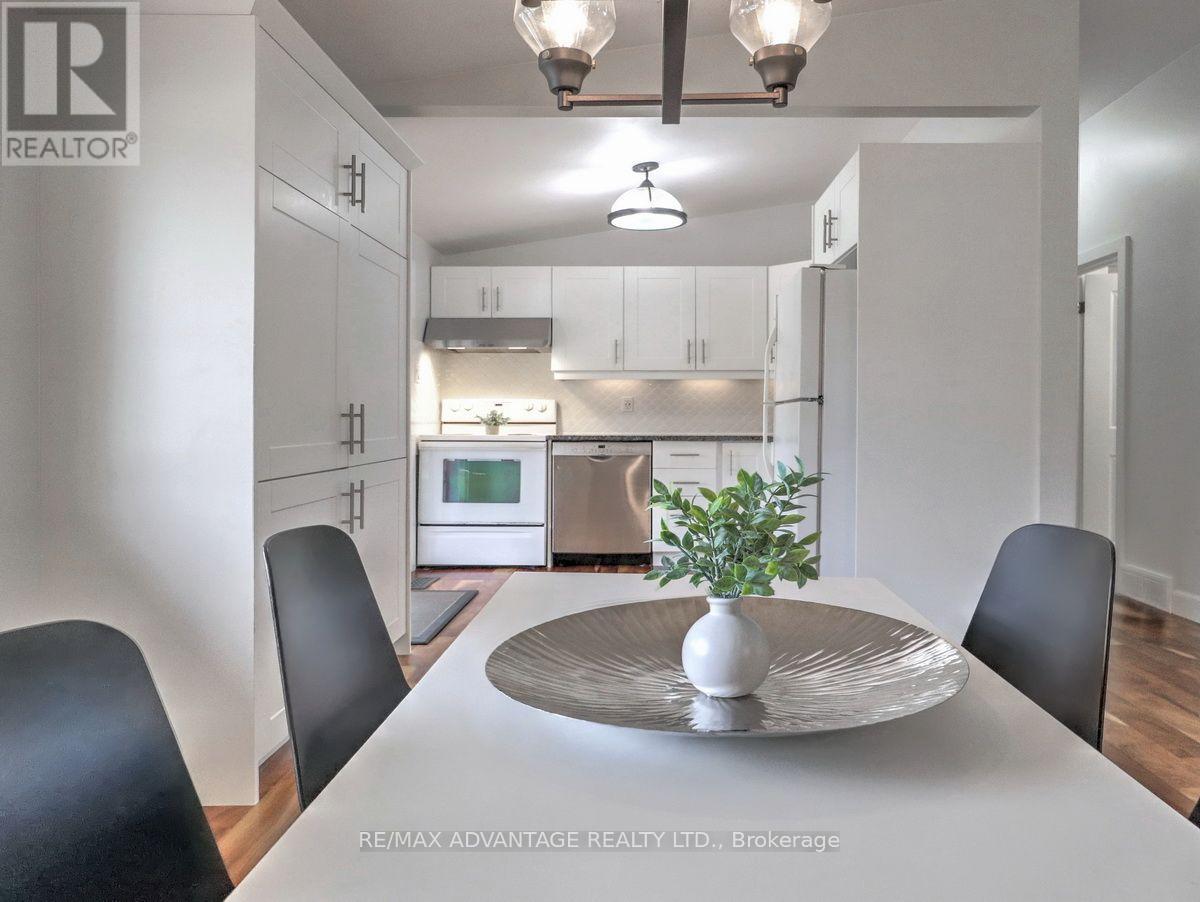 98 GOLDWICK CRESCENT - 14