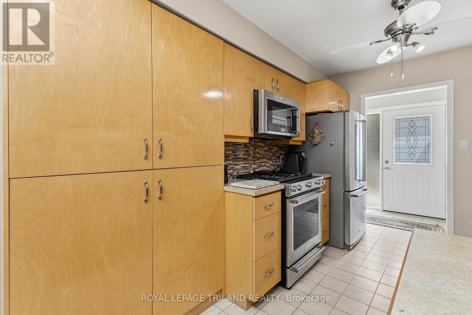 130 FUNDY AVENUE - Image 18