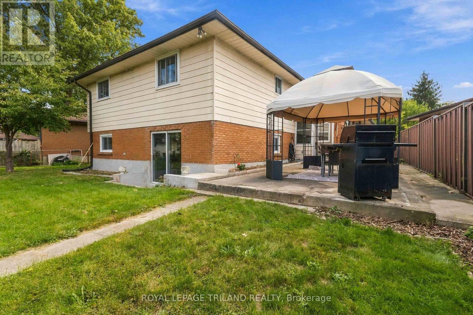130 FUNDY AVENUE - Image 47