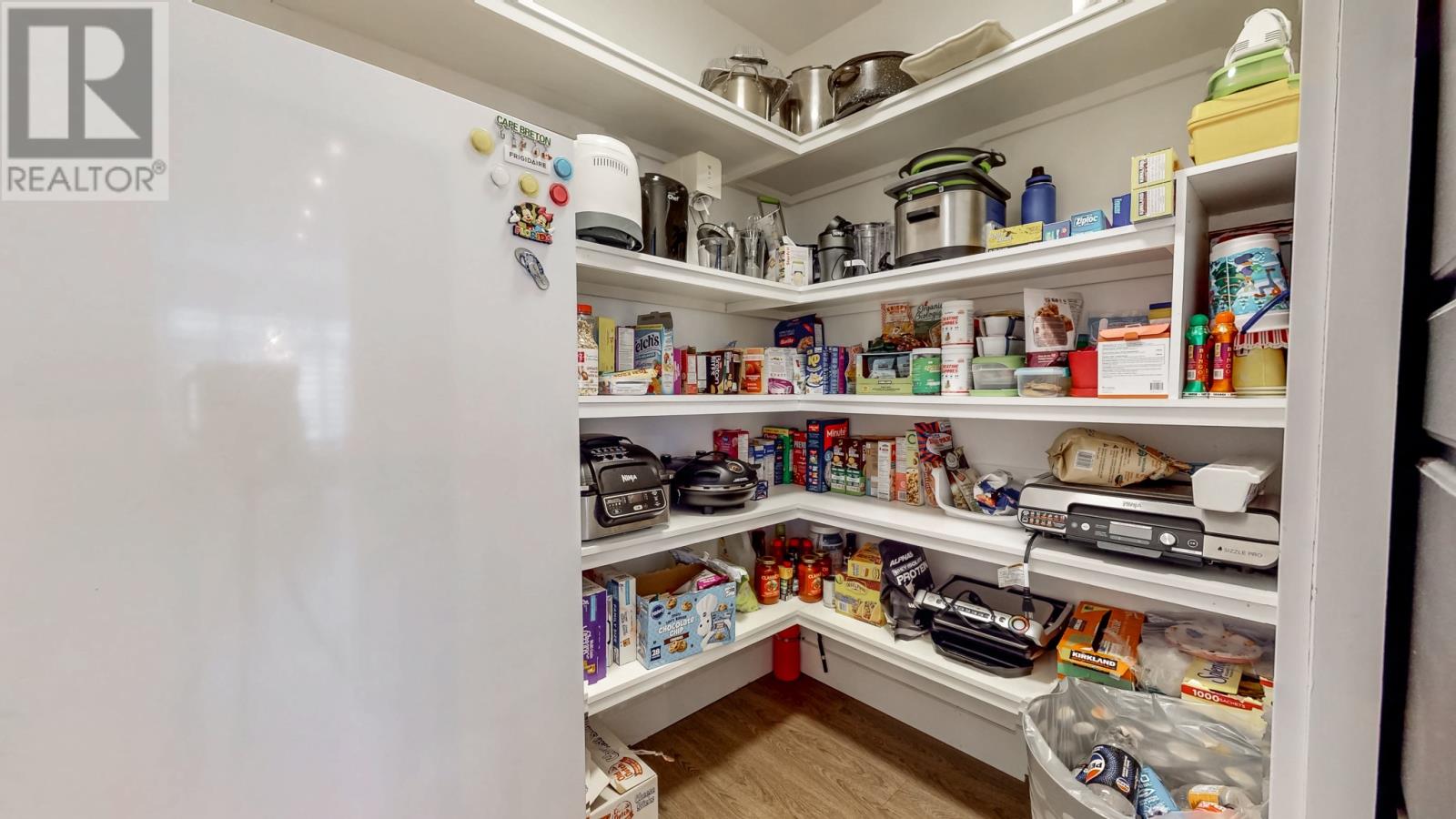 215 Cheeseman Drive - 19