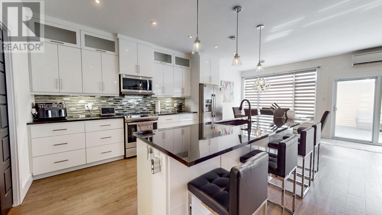 215 Cheeseman Drive - 7