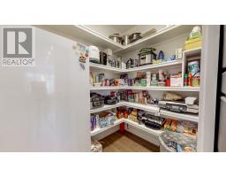 215 Cheeseman Drive thumbnail 19