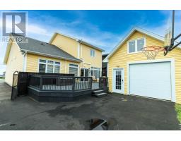 215 Cheeseman Drive thumbnail 3