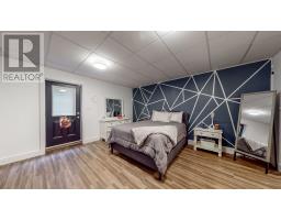 215 Cheeseman Drive thumbnail 36
