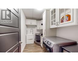 215 Cheeseman Drive thumbnail 37