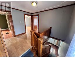 10-12 Hill Avenue thumbnail 11