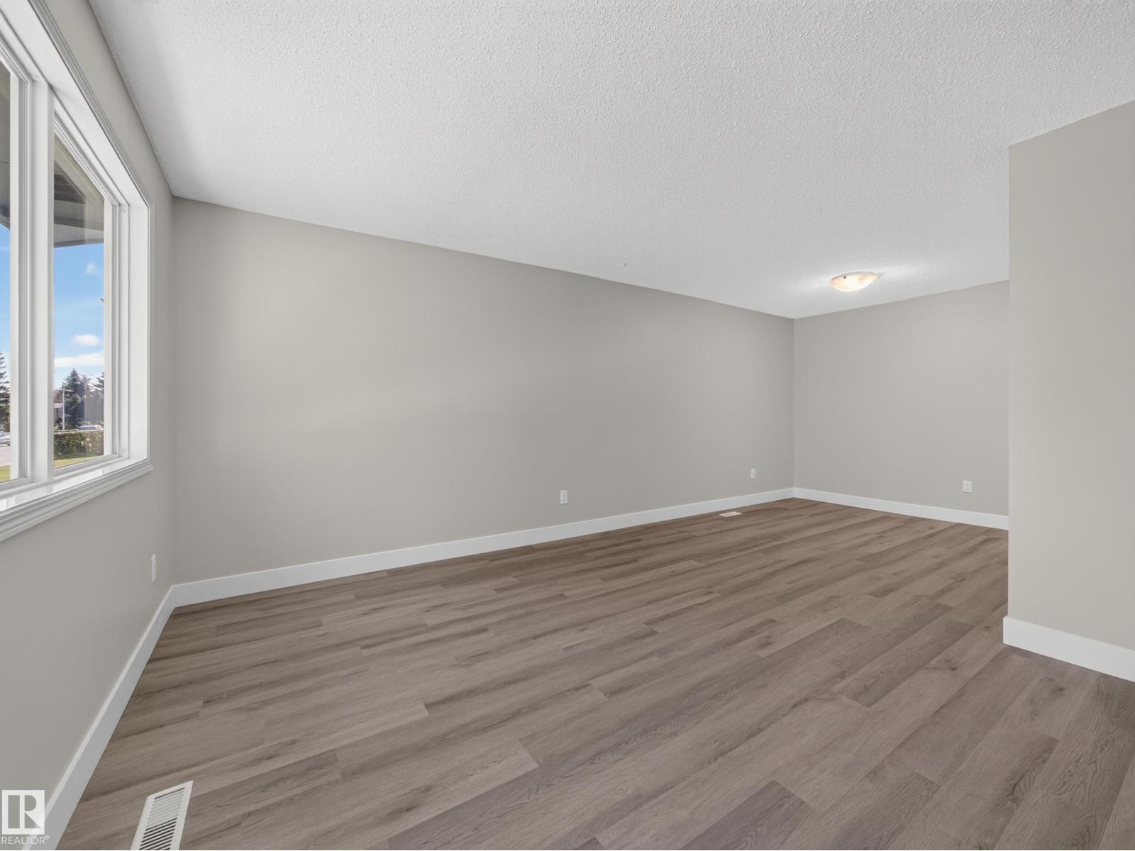 15124 88A ST NW - 16