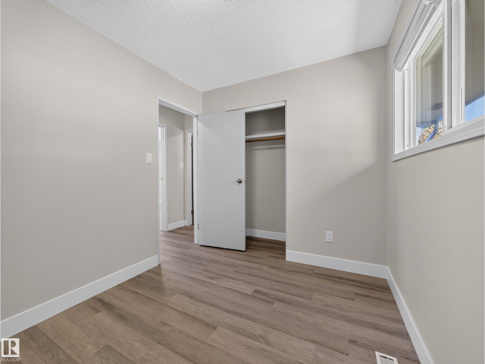 15124 88A ST NW - 25