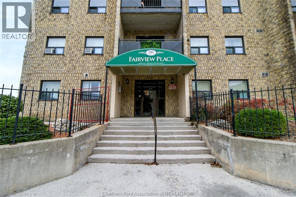 #302 140 PARK AVENUE East - 2