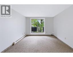 140 Park Avenue East Unit# 302, Chatham, ON N7M3V6 Photo 9
