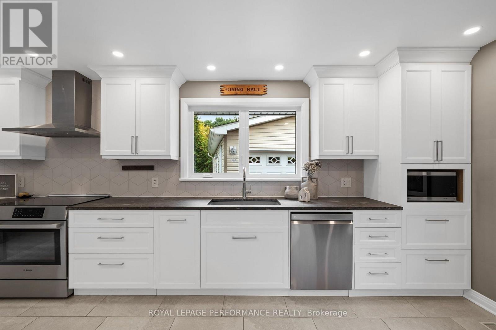2189 Blossom Drive