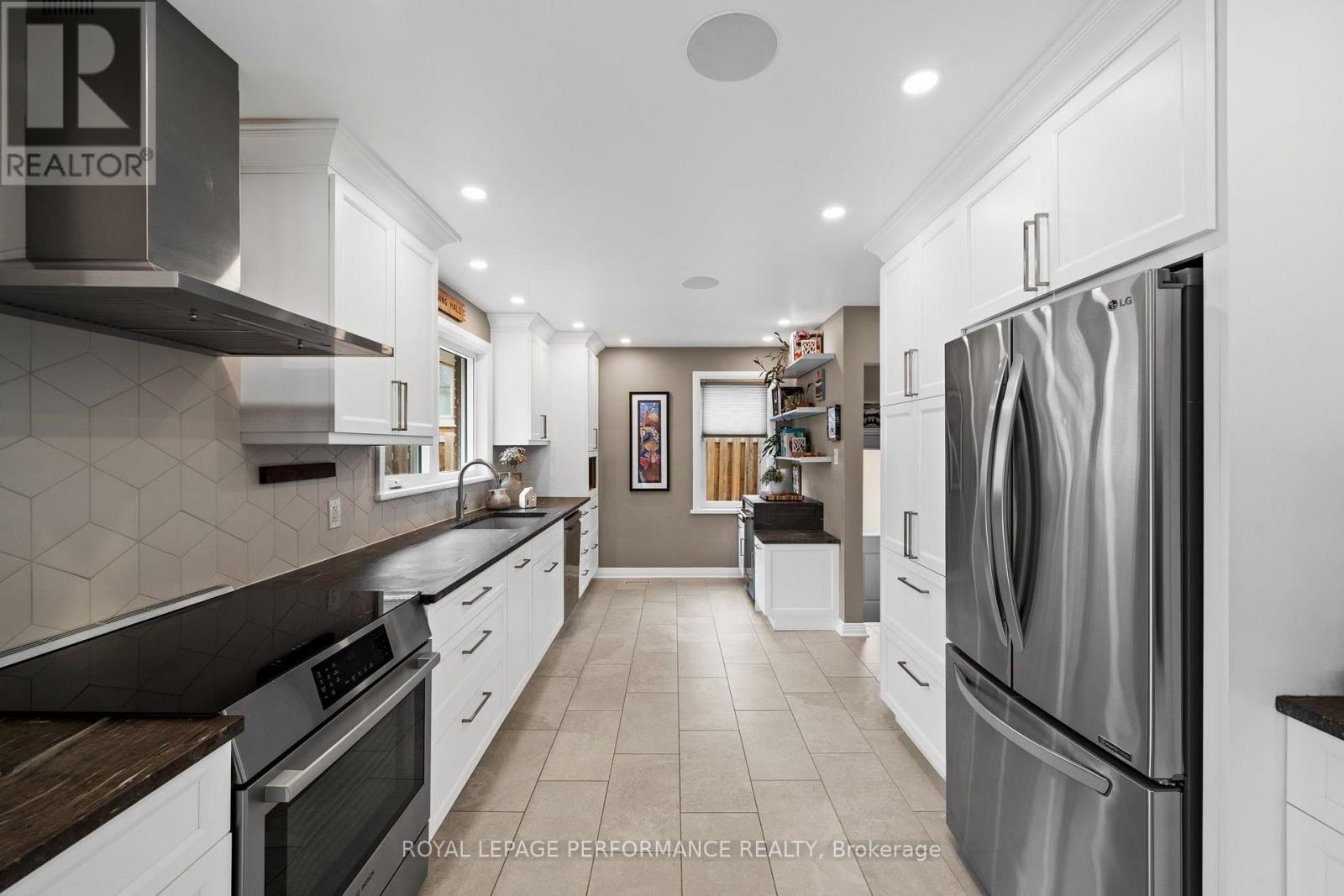 2189 Blossom Drive