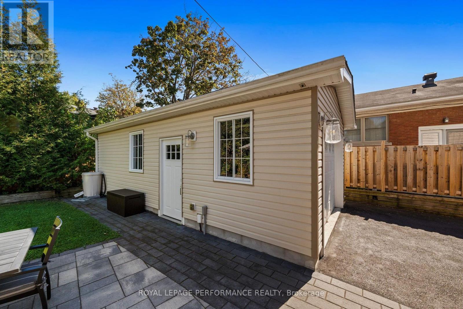 2189 Blossom Drive