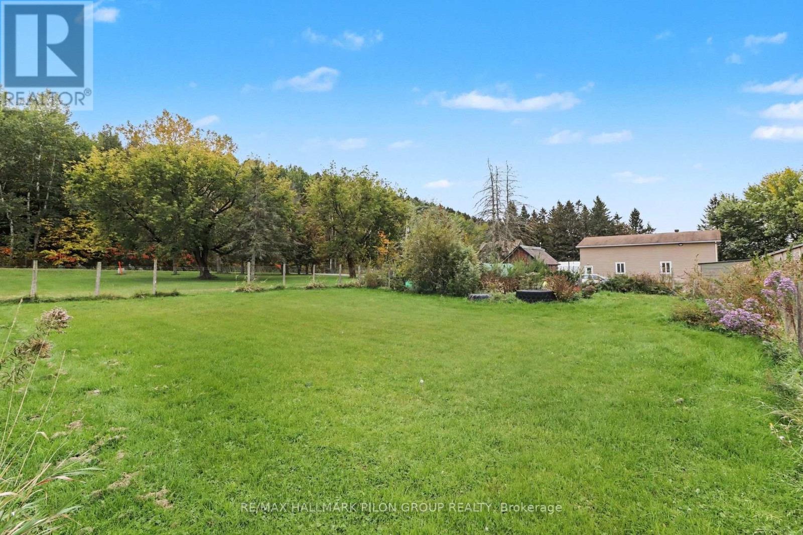877 ST FELIX ROAD - 22