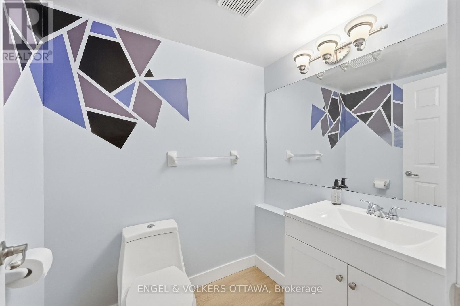 84 MONTEREY DRIVE - Image 20