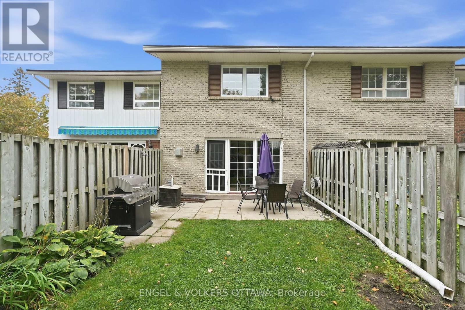 84 MONTEREY DRIVE - Image 23
