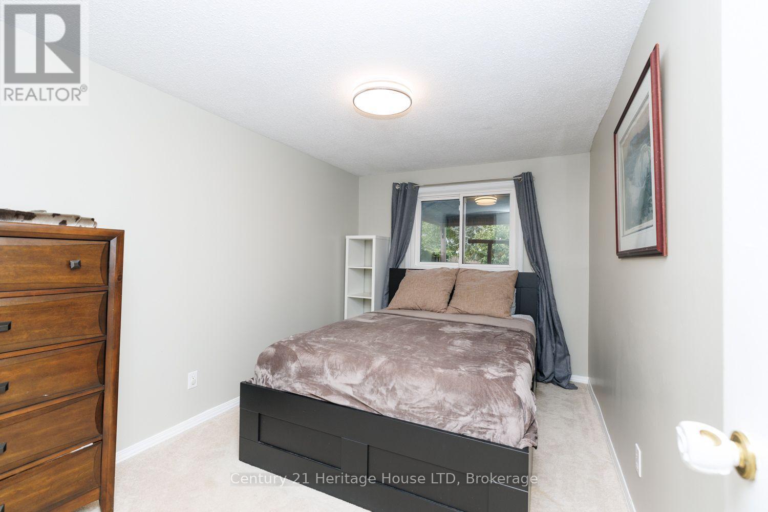 7 MCNICHOLL CIRCLE - 25